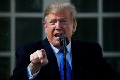 15 февраля Трамп объявил о подписании документа, предусматривающего введение режима чрезвычайного положения.