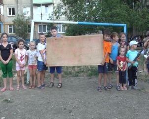 Бельчане вышли на защиту футбольного поля.