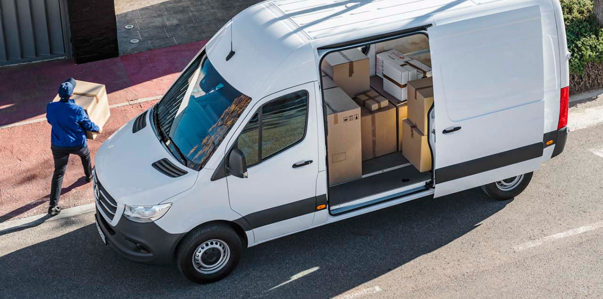 Mercedes выпустит электрическую модель популярного фургона Sprinter.
