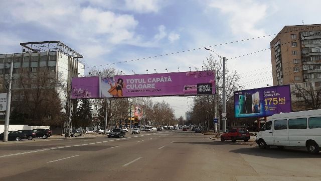 Демонтаж наружной рекламы может обернуться для кишинёвской мэрии исками
