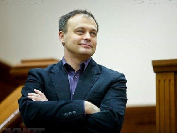 Спикер парламента Адриан Канду.