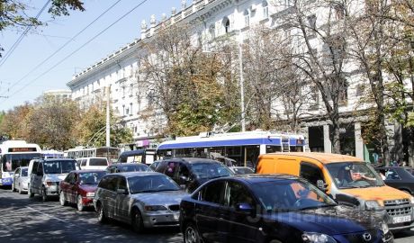 Новые цены на виньетку вступят в силу после принятия законопроекта парламентом.