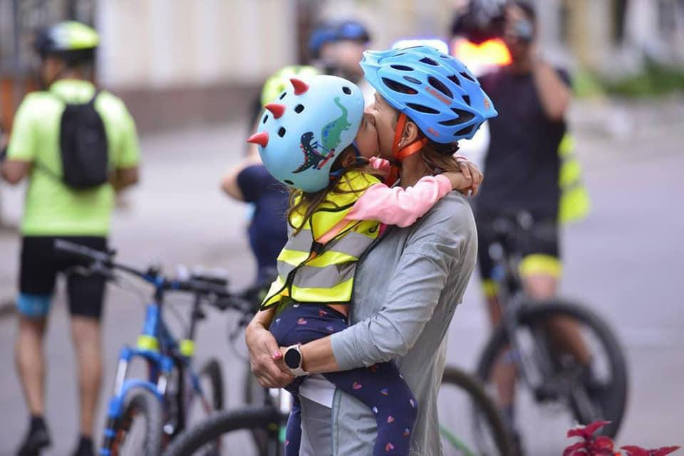 Более 150 человек приняли участие в четвертом марафоне Velo Road Chişinău.