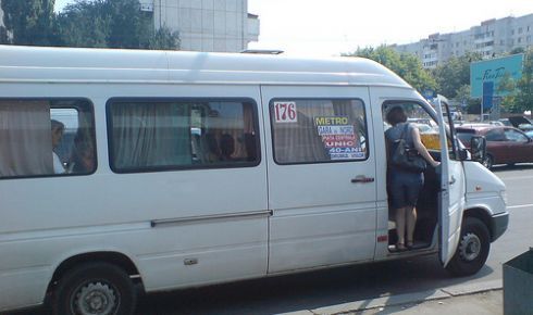 Până în prezent, de către agenţii constatatori au fost documentate 1.885 de încălcări ale Regulamentului Circulaţiei Rutiere comise de către conducătorii mijloacelor de transport.