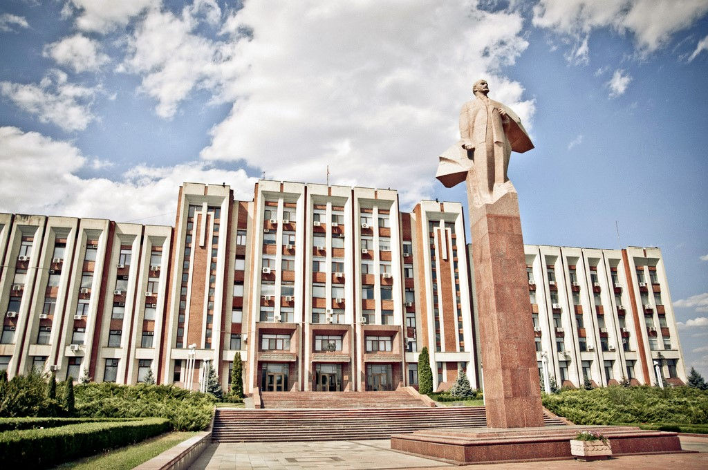 Тирасполь просит Кишинёв вернуть $28 млн таможенных сборов.