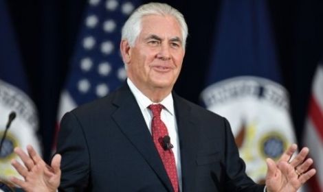 Вероятно, в ходе двухчасовой беседы лидерам РФ и США удалось достигнуть принципиальных договоренностей о подходах к урегулированию украинской проблемы.
