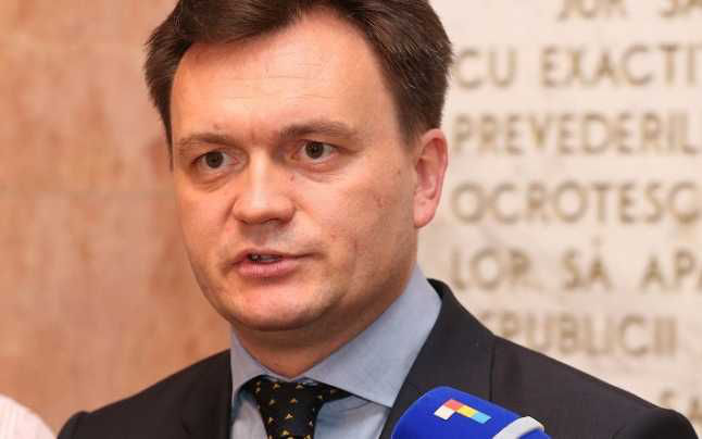Советник президента Дорин Речан.