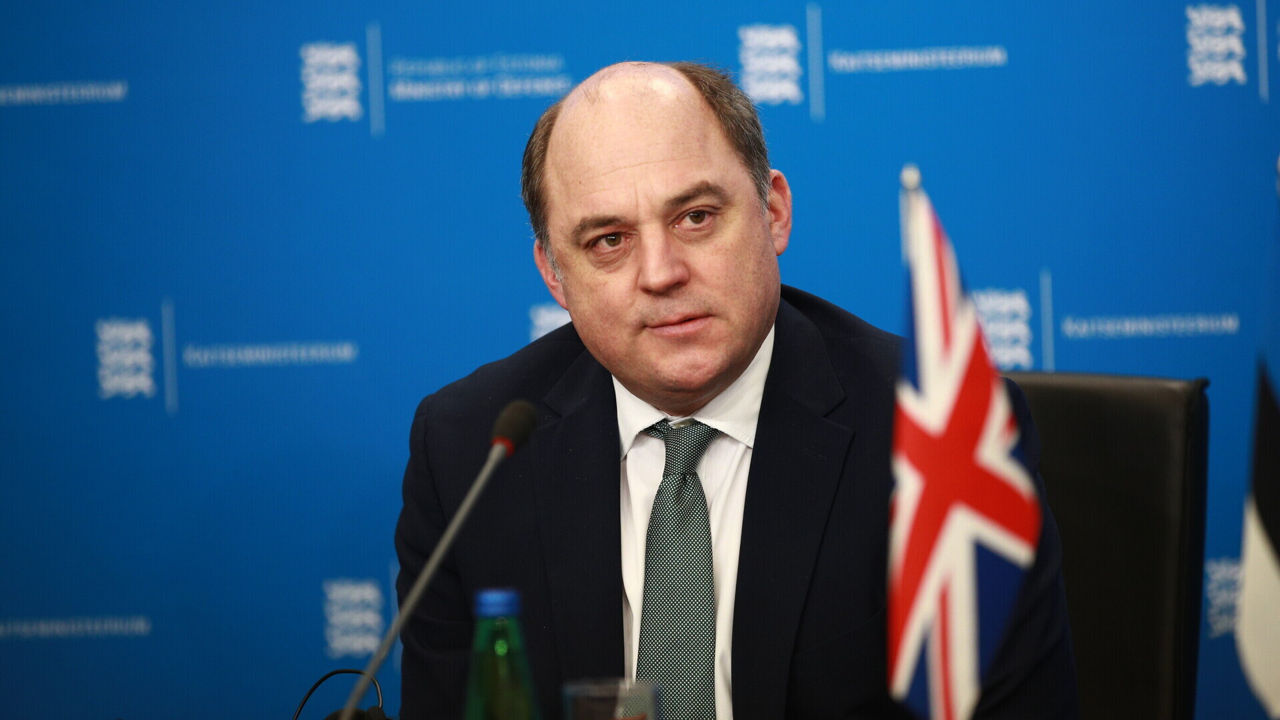 Министр обороны Великобритании: Россия потерпела "стратегическое поражение".