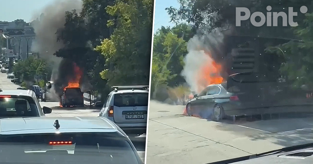 В Кишиневе на улице Буковиней загорелся автомобиль.