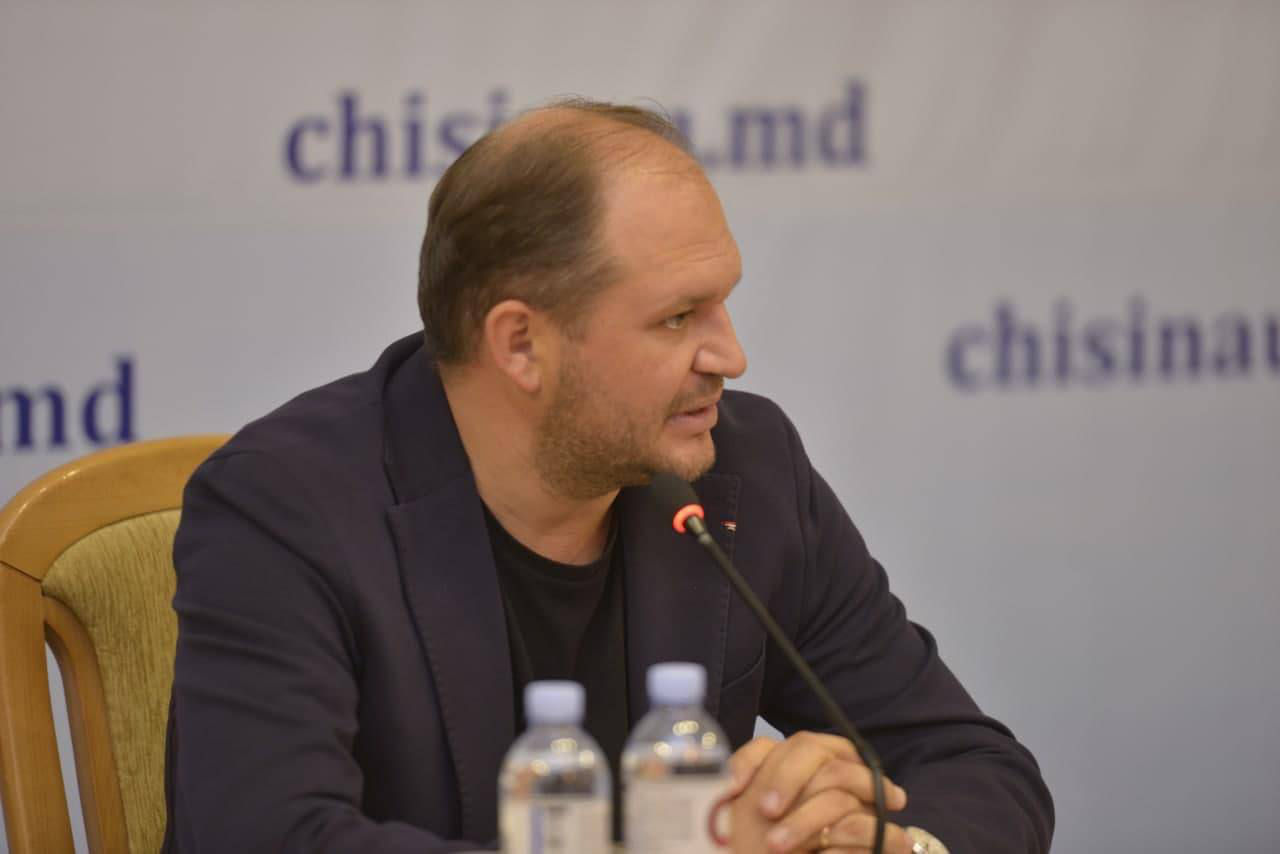 В Кишиневе началась подготовка к холодному сезону.