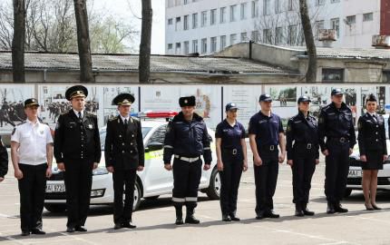 До 13 тысяч леев надбавки к зарплате получили шесть полицейских.