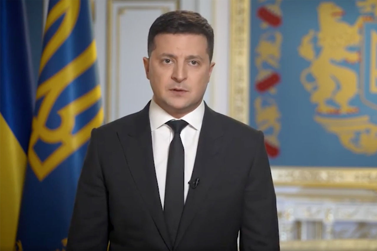 Зеленский прокомментировал появление корабля ВМС Украины в Керческом проливе.