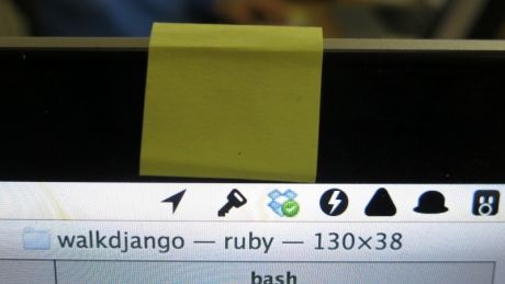 James Comey le recomandă oamenilor să acopere camerele, pentru a elimina pericol de a fi spionați de la distanță. Foto: techtimes.com