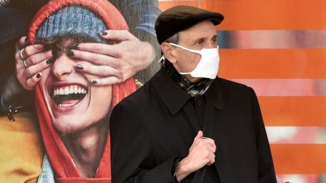 В Киеве вводят полный локдаун.