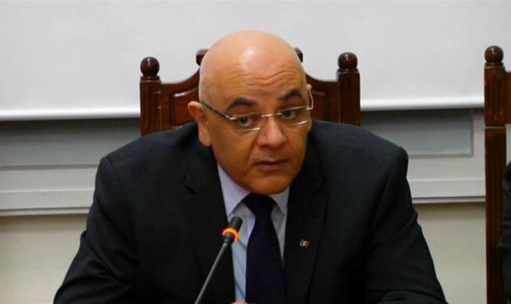 Генеральный секретарь МВД Румынии Раид Арафат.