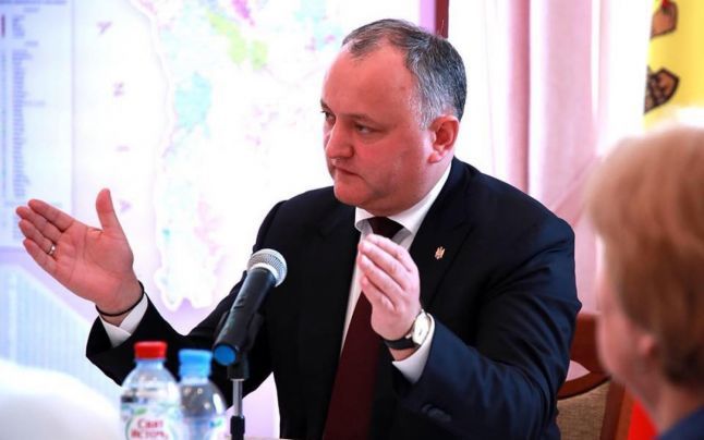 Dodon vrea modificarea Constituţiei pentru a nu admite un referendum de unire cu România.
