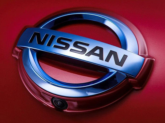 Nissan может обзавестись новым логотипом.