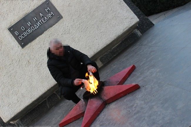 По факту случившегося возбуждено дело по статье хулиганство.