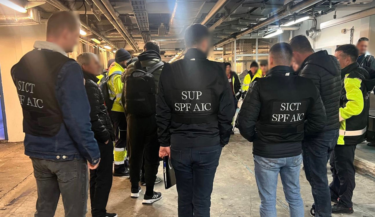 Un bărbat, reținut pentru furt din bagaj la Aeroportul Internațional Eugen Doga.