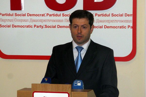 Генеральный секретарь Социал-демократической партии Серджиу Коропчану.