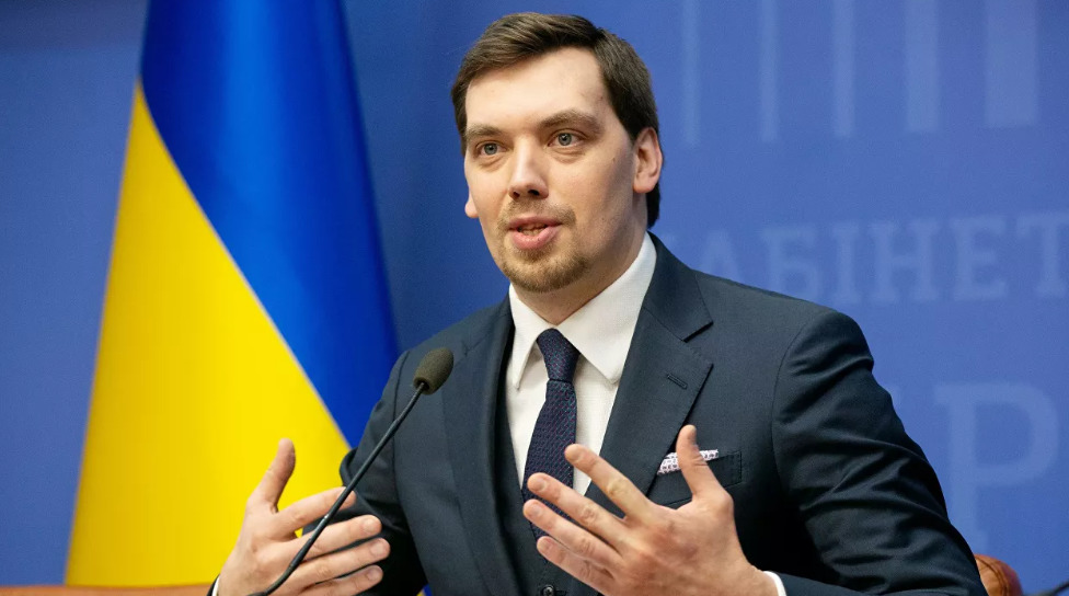 Экс-премьер Украины ответил на обвинения в халатности из-за COVID-19.