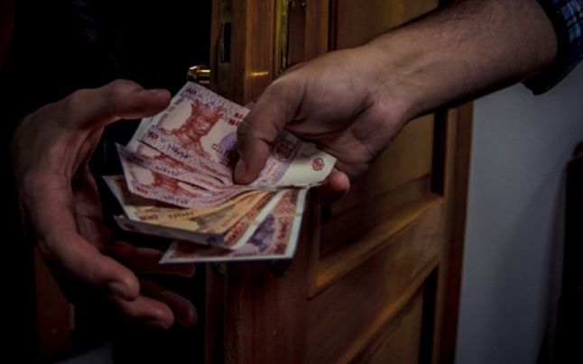 Председатель земельной комиссии Совета Анений Ной подозревается в коррупции.