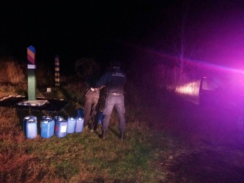 10 butelii cu alcool etilic urmau să ajungă în mod fraudulos în Ucraina.