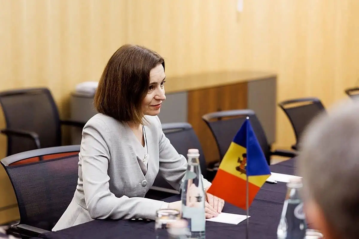 После объявленного визита в Румынию Майя Санду посетит Францию.