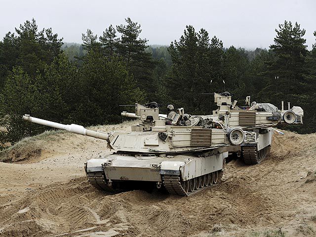 Литва намерена принять американское военное оборудование на постоянной основе.