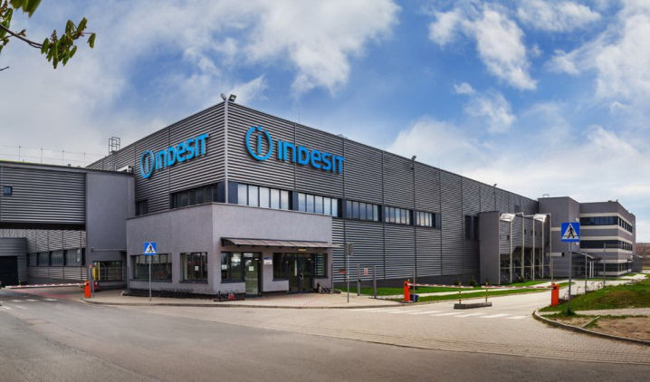 Владелец брендов Indesit и Hotpoint продаст российский бизнес производителю Beko.
