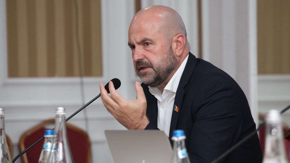 Министр сельского хозяйства и пищевой промышленности Владимир Боля.