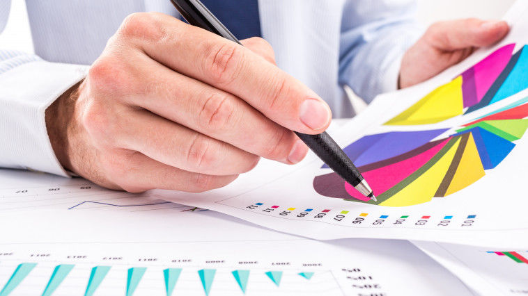 Astfel, 74% consideră că lucrurile merg într-o direcție greșită, în timp ce acum un an sau doi, peste 80 la sută împărtășeau această opinie.