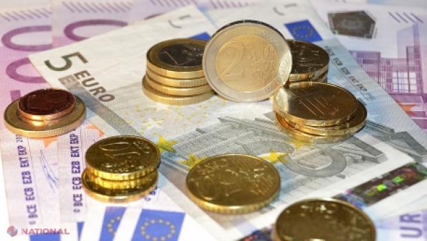 Banca Națională a Moldovei a afișat pentru astăzi un curs oficial de 18,54 de lei, cu patru bani mai mare decât ieri, înregistrând o valoare maximă.