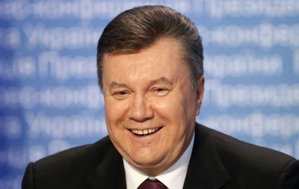 Янукович остается гражданином Украины и проживает в Ростове.