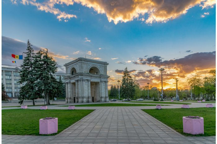 Кишиневу исполнилось 587 лет со дня первого документального упоминания.