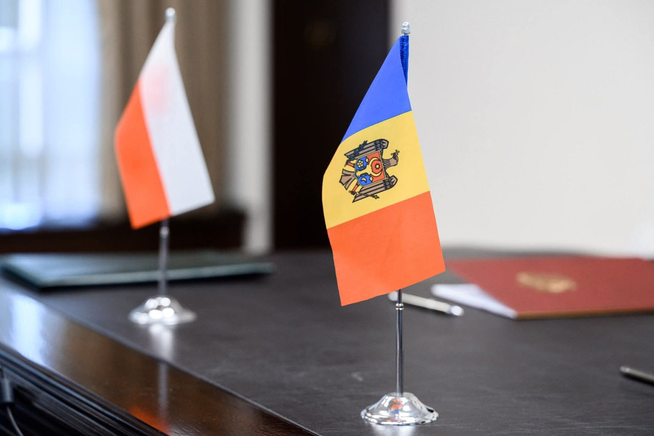 Молдова и Польша готовят соглашение об обмене и защите секретной информации.