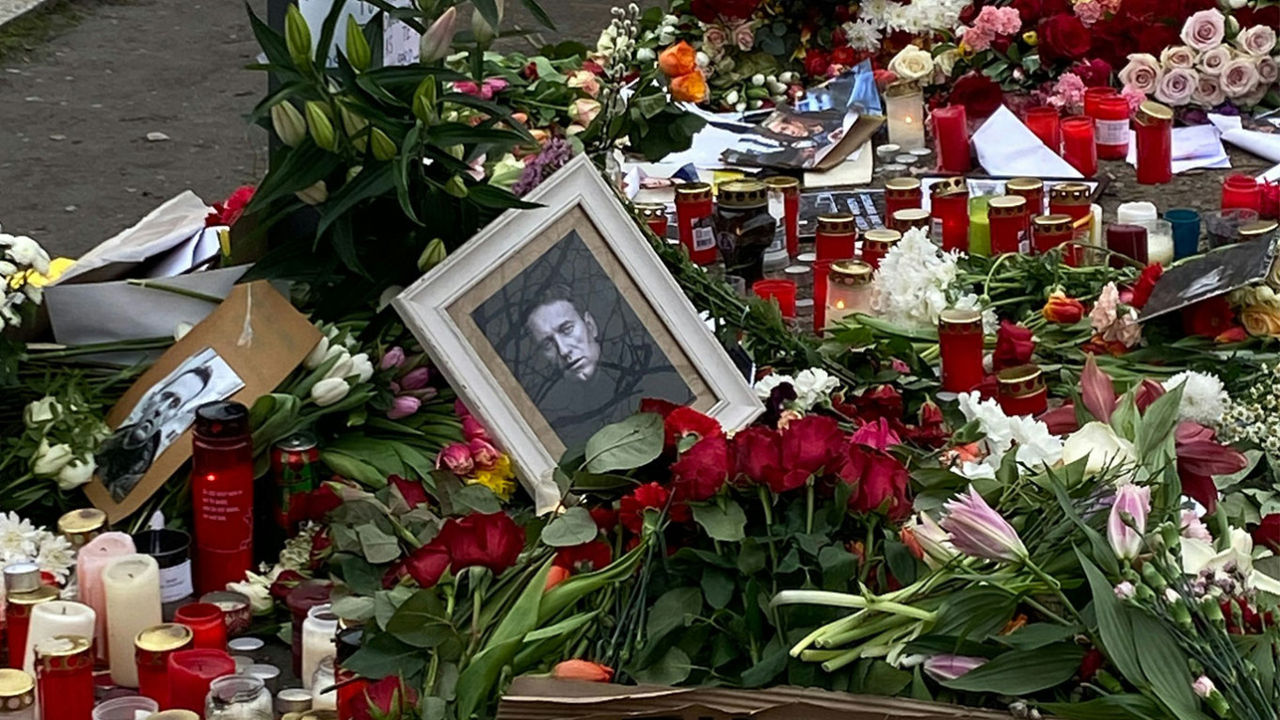 Публичное прощание с Алексеем Навальным планируют провести в конце недели.