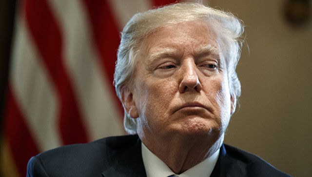 Трамп посоветовал не участвовать в выборах тем, кто носит парики. Фото: AP Photo