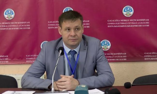 Председатель ЦИК Иван Комур озвучил явку на выборах башкана к 12:30.