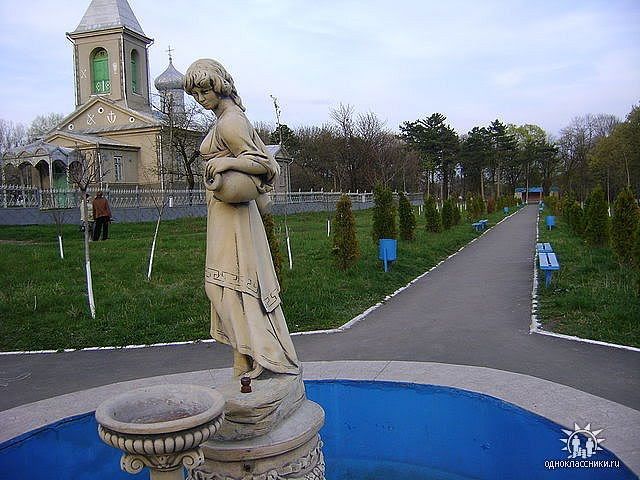 В Тырнова кипит работа по благоустройству села.
