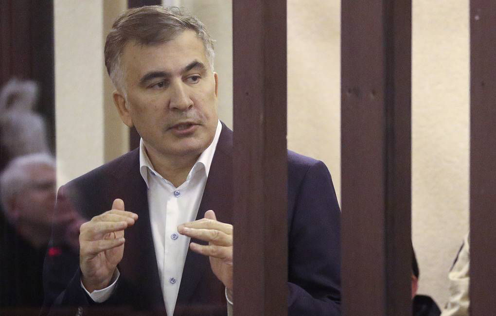 Саакашвили переведут из тюрьмы в частную клинику для медицинских обследований.