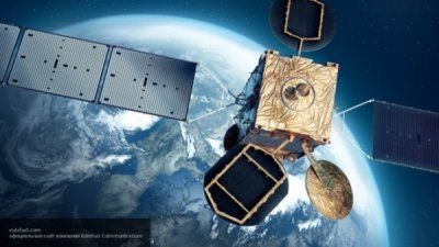 Спутник "Молния-1-44" был запущен в космос в 1979 году и уже отработал свой срок.