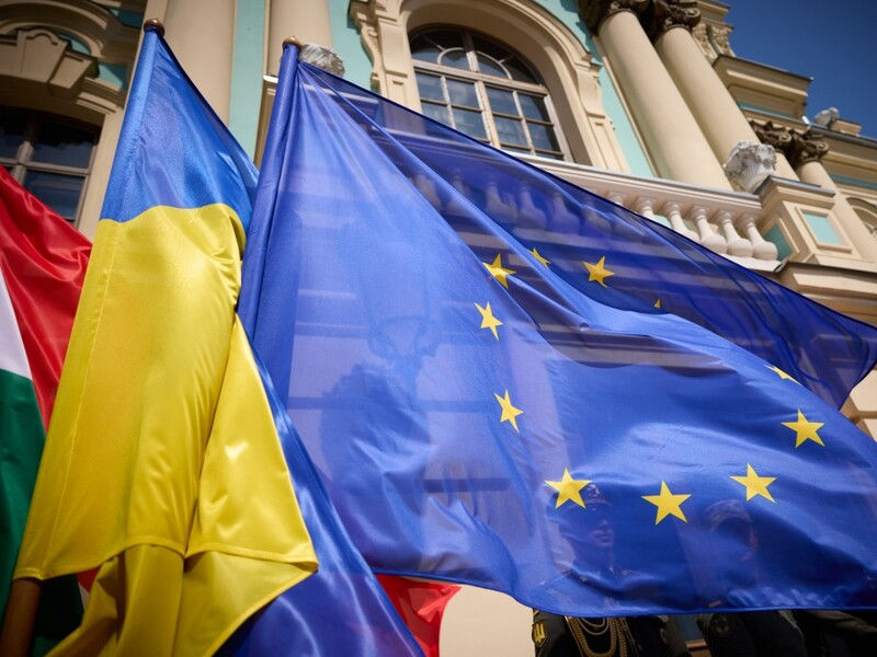  Ungaria a blocat decizia summitului UE privind începerea negocierilor pentru aderarea Ucrainei la uniune.