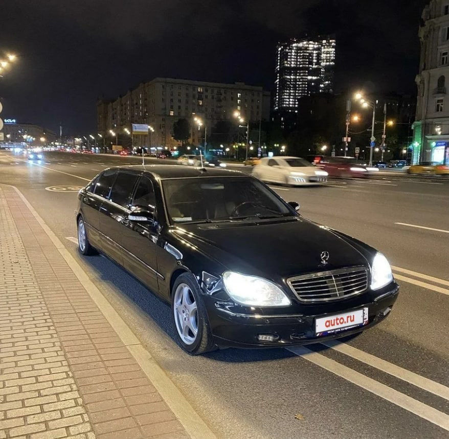 Лимузин Владимира Жириновского Mercedes MB S600 Pullman выставлен на продажу.