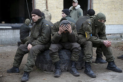 С сайта «Азова» пропали фотографии бойцов полка с американским оружием.