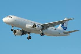 Un avion al companiei americane Skywest a aterizat de urgenţă în Buffalo, coborând 8.500 de metri în doar trei minute, după ce un pasager şi-a pierdut cunoştinţa, scrie cnn.com.