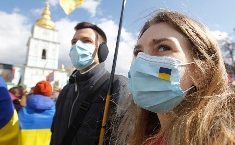 Премьер Украины заявил, что карантин в стране продлят после 22 мая.