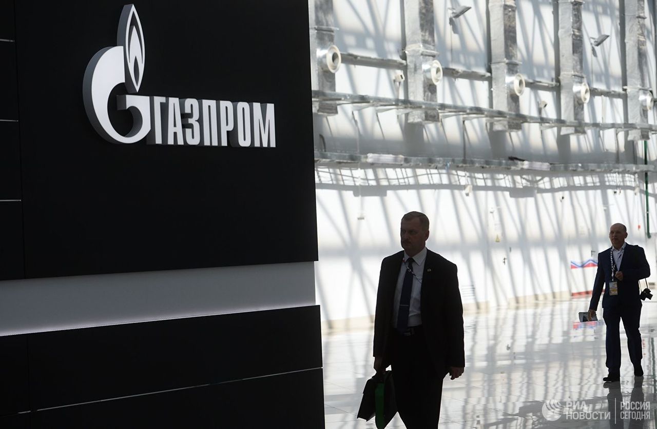 Суд в Англии приостановил разбирательство по делу "Газпрома" и "Нафтогаза".