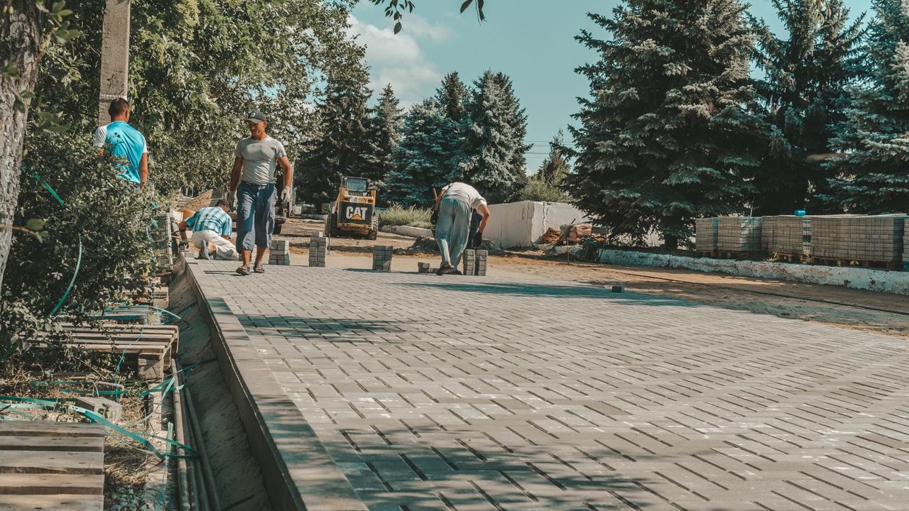 Два миллиона леев на тротуары: в Тараклии начали реализацию нового проекта.
