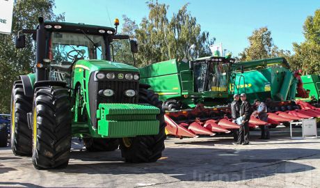 Agricultorii din Căuşeni au anunţat că vor picheta Ministerul Finanţelor dacă nu-şi vor primi subvenţiile. Foto: jurnal.md